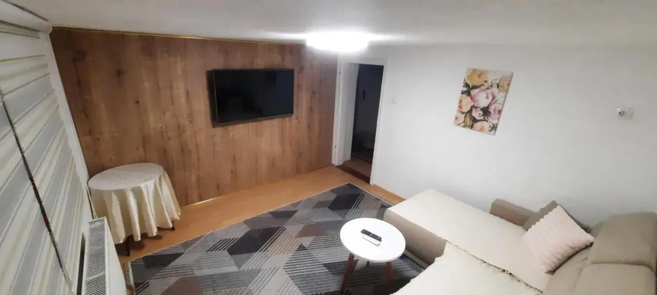 Sunset Apartment