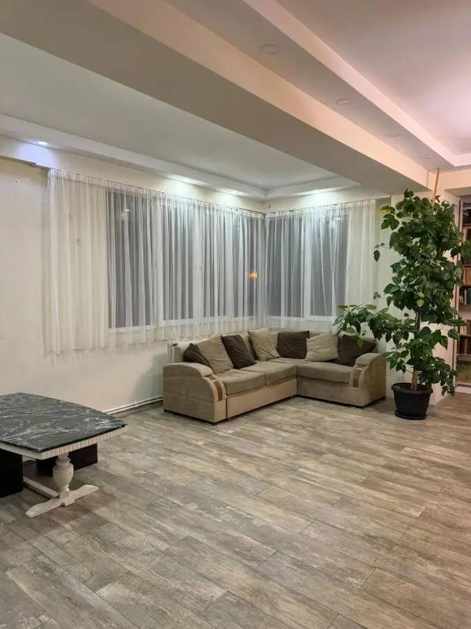 Nikala Three Bedroom Apartment Tbilisi Free Parking