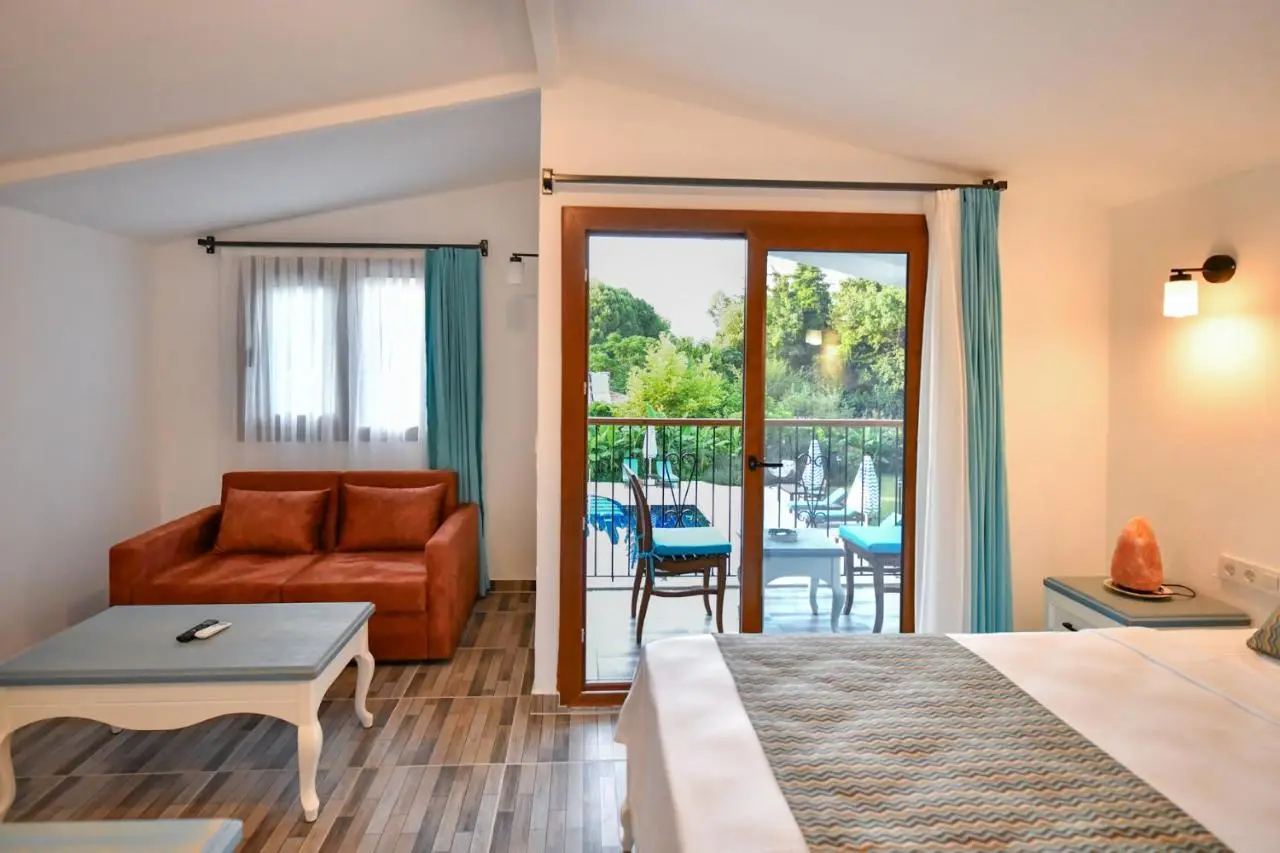 Pyramid Boutique Hotel