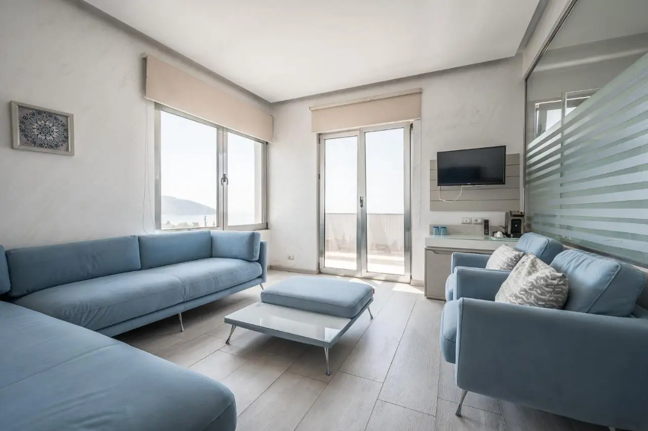 Splendor Hotel