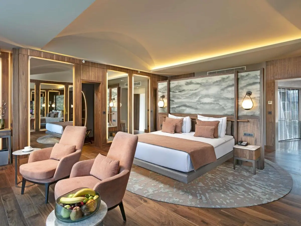 Rixos Sungate - The Land of Legends Access