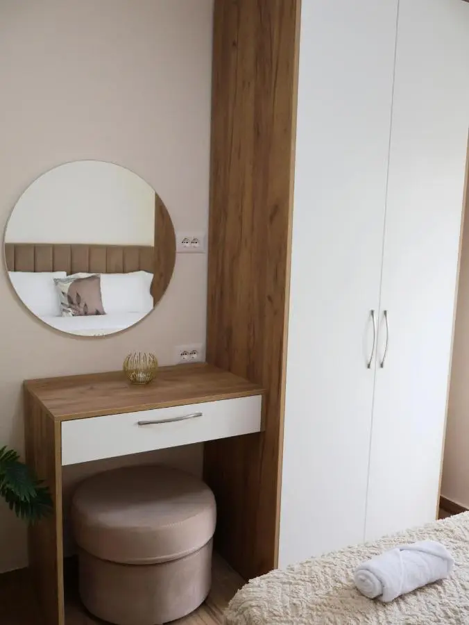 Fiora Apartment