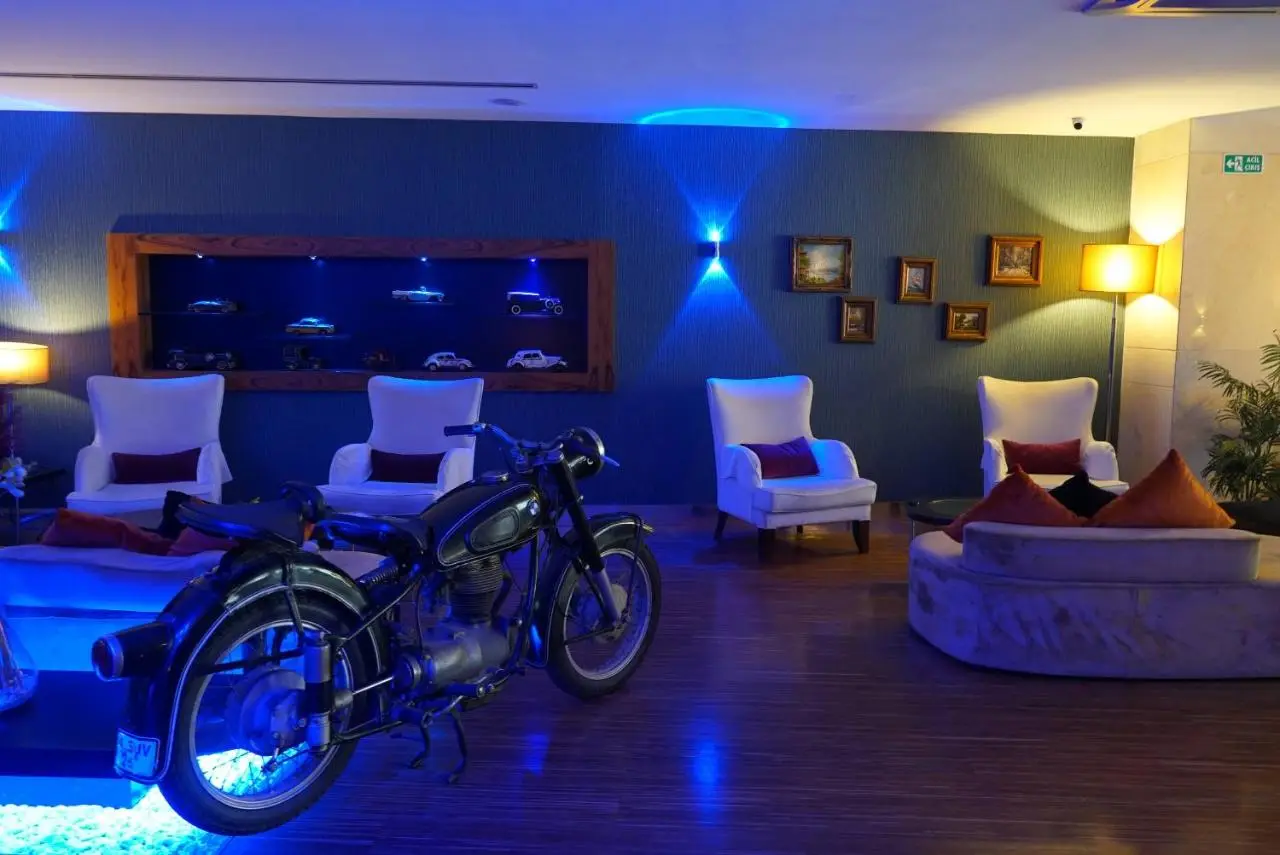 Hotel Troya