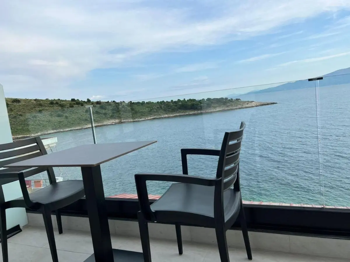 Villa Xhefri 2