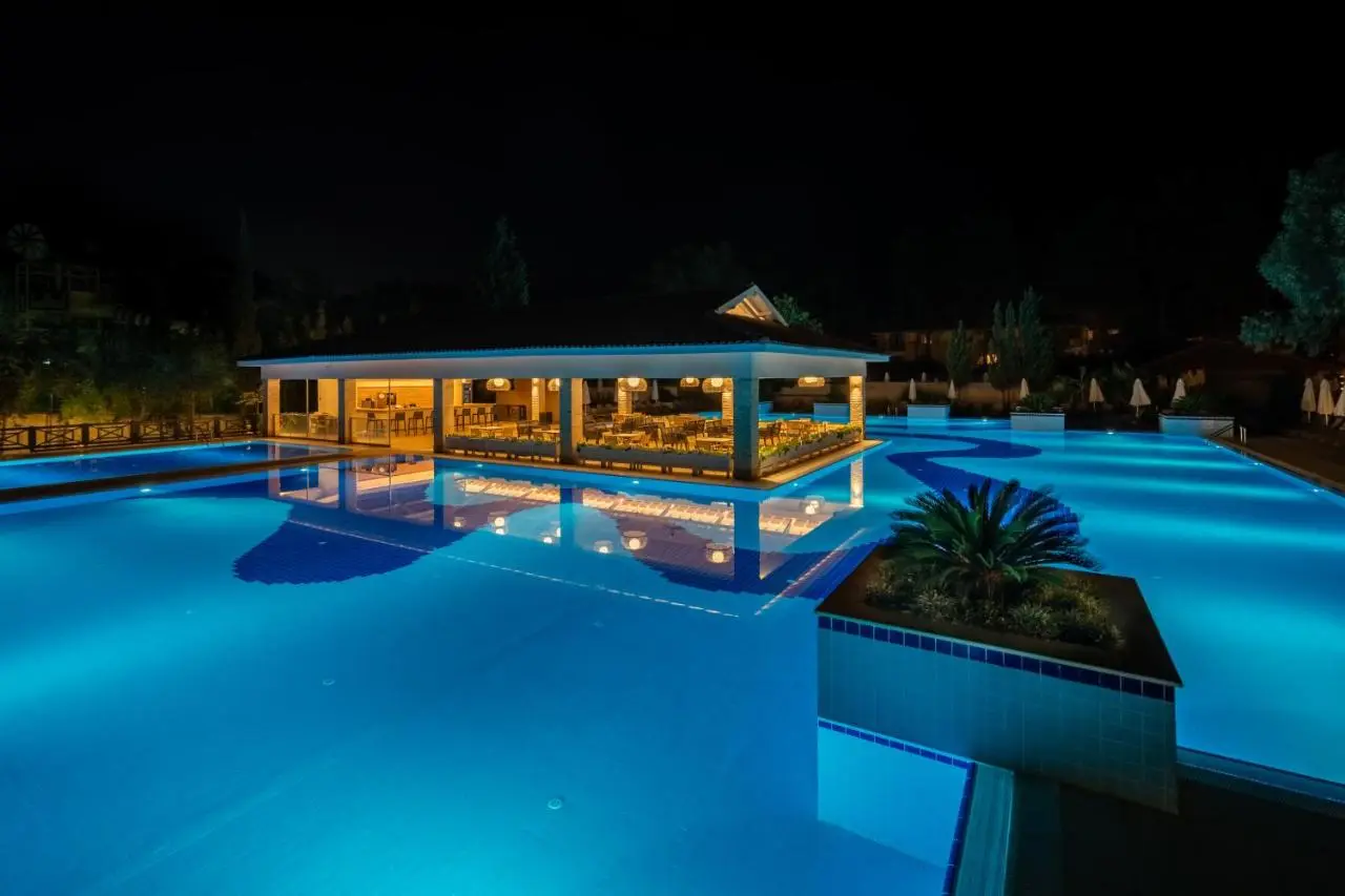 Champion Holiday Village
