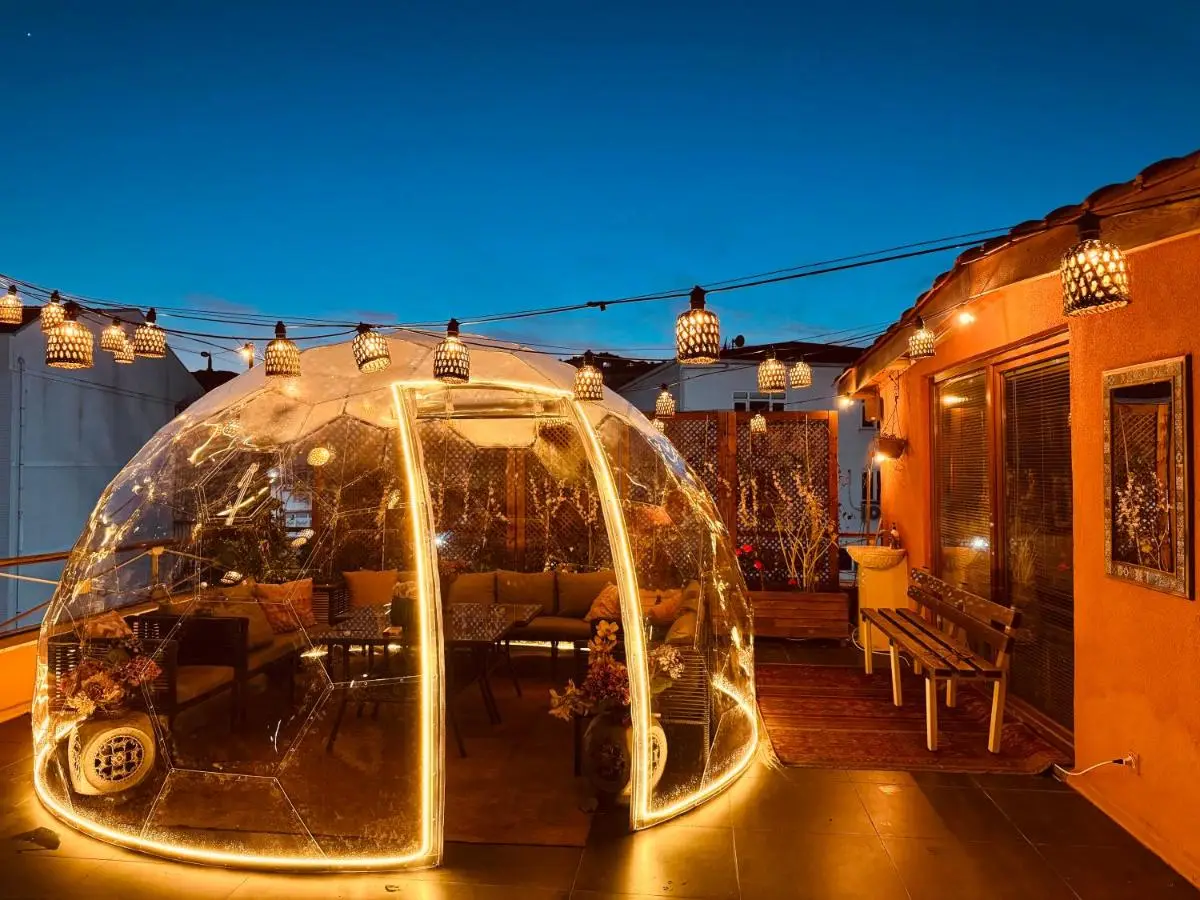 Waterfront Villa by the Tram - Private Terrace with Dome & Golden Horn View in Fatih