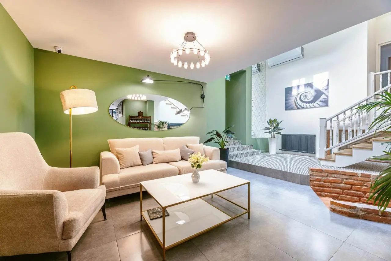 Hotel Manufacturer In Old Tbilisi
