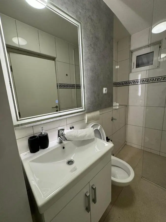 Estrada Apartment