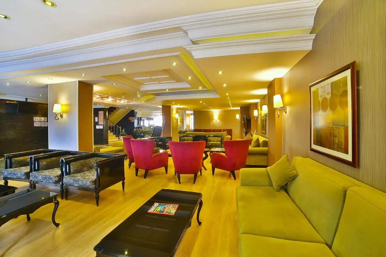 Hotel Grand Emin