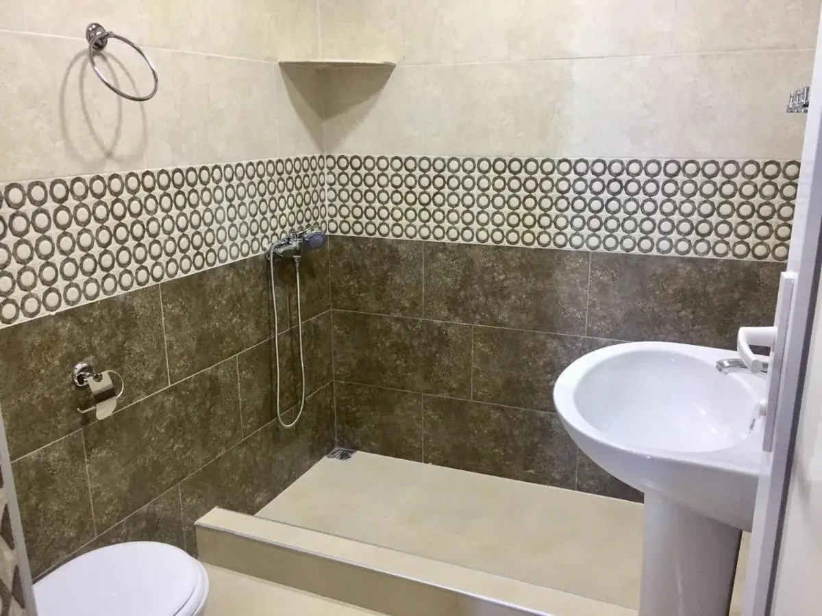 15 Kviparosi Guest House