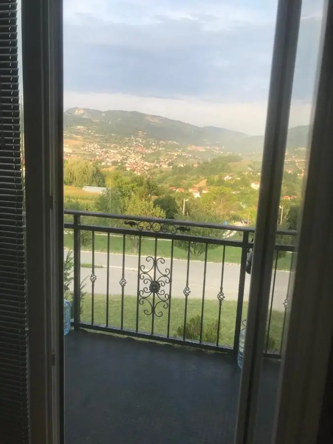 Holiday & Living House Near Sarajevo
