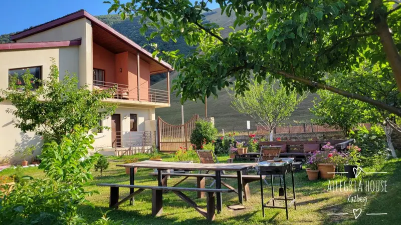 ---Allegria House---