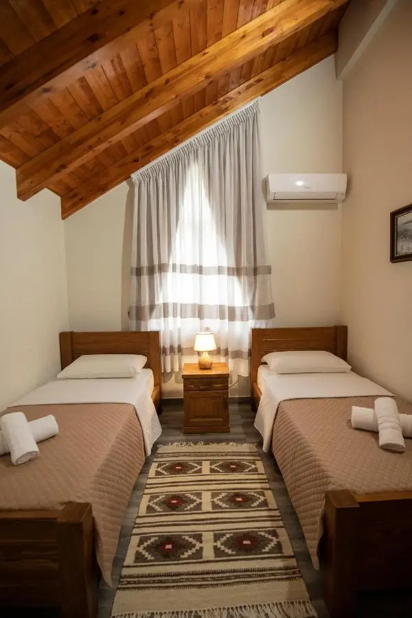 Xhuli Guesthouse