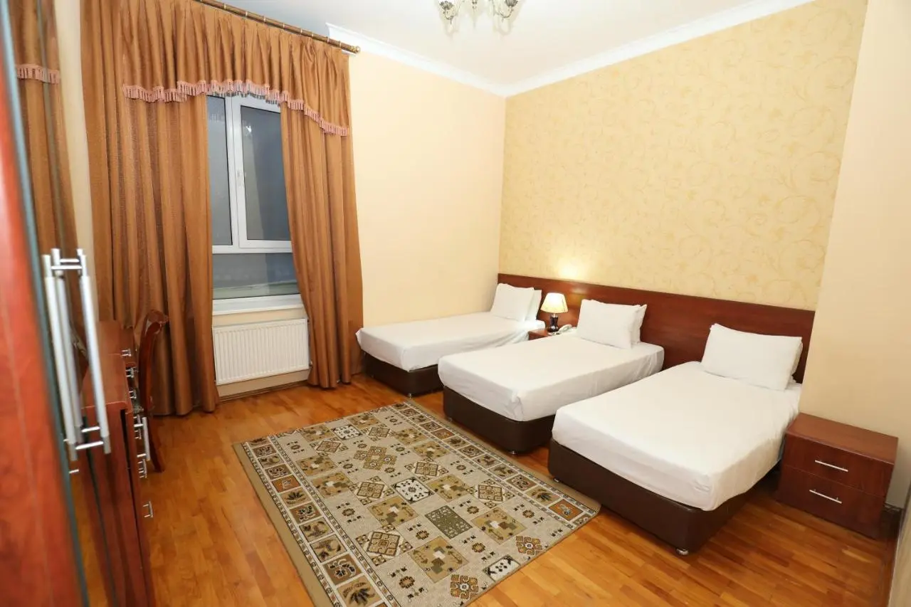 Azcot Hotel