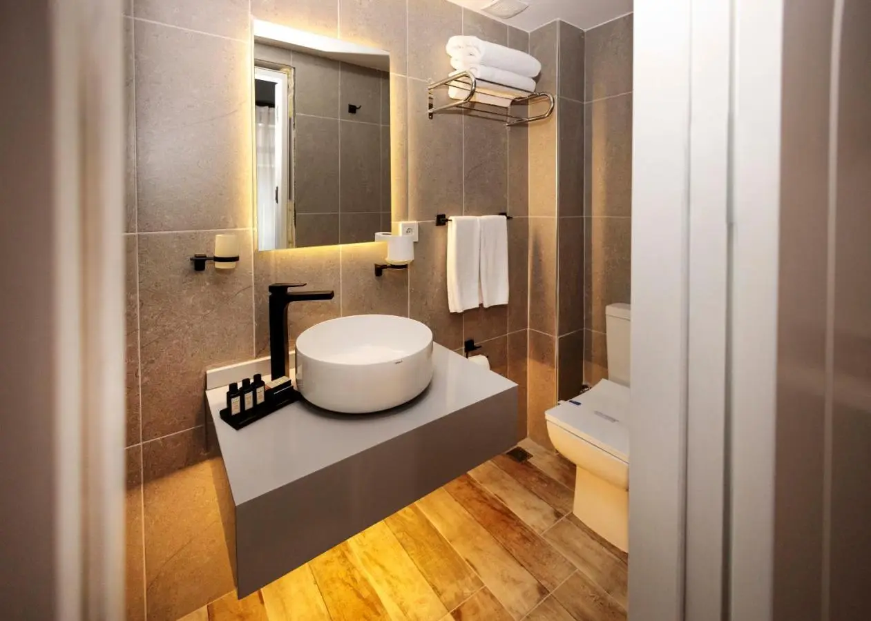 Selvese Suites, Serviced Living in Galata