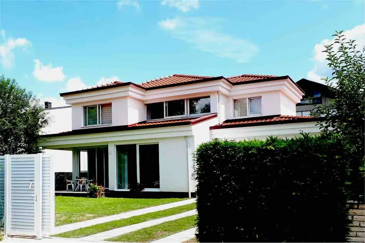 Vila Najla