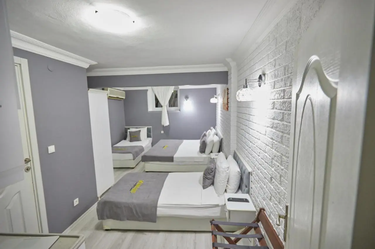 Unique Suite Hotel