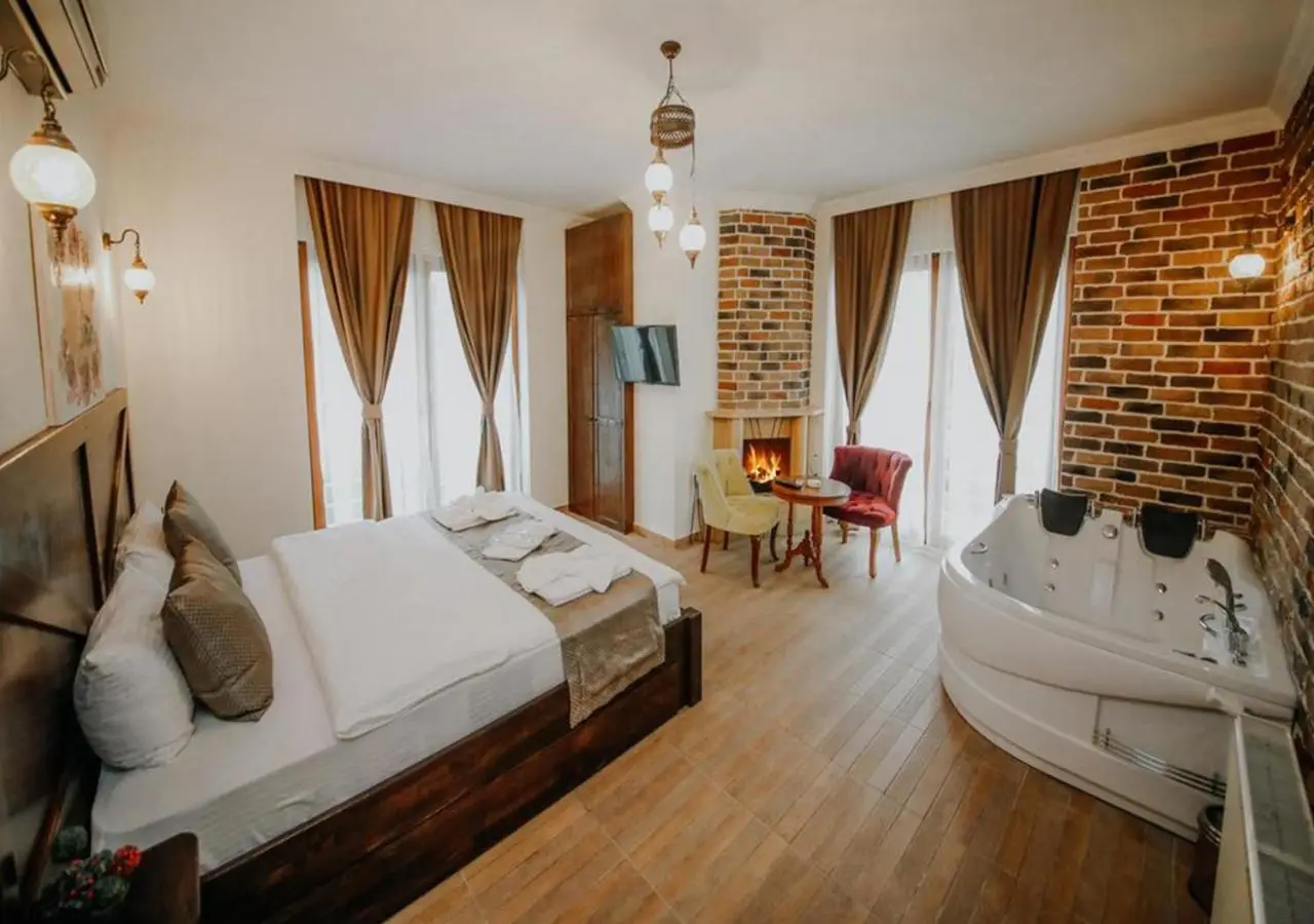 Sea House Hotel