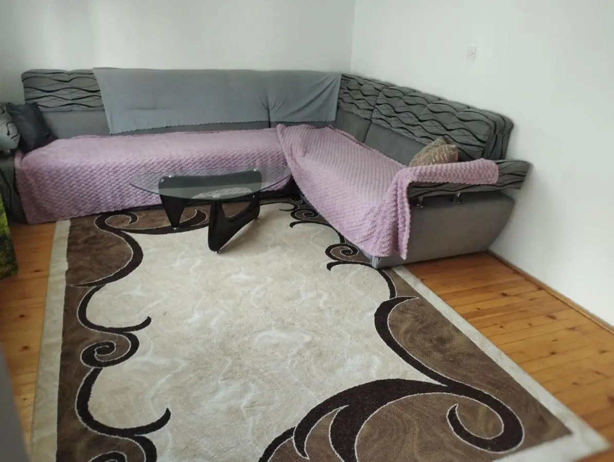 Riki Apartments
