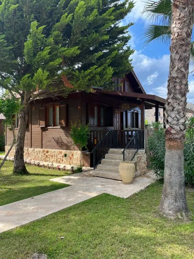 Alicra Hotel Çıralı
