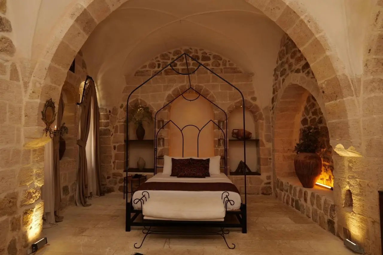 Mezova Otel