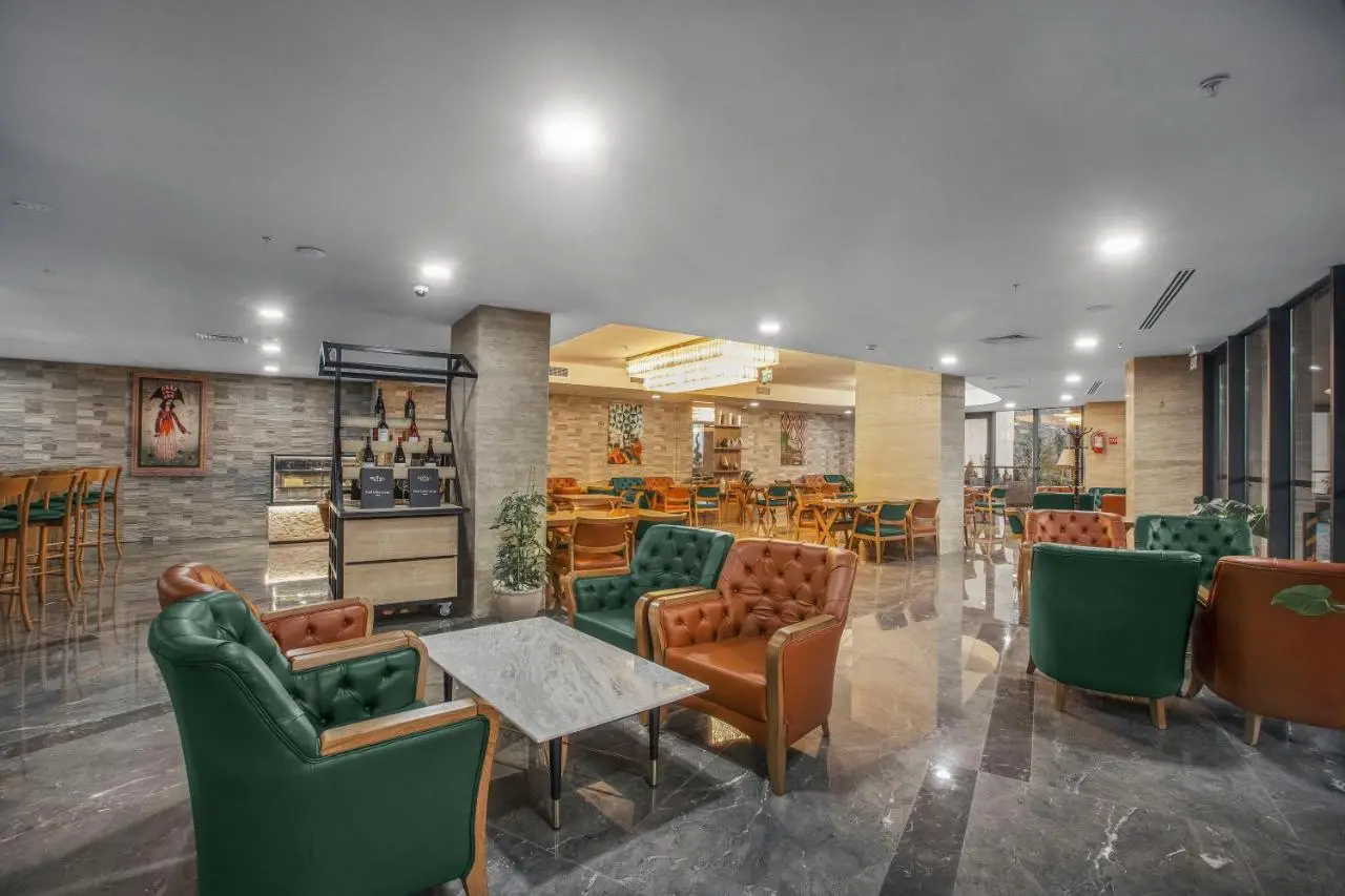 Royal Tulip Hotel & Casino, Tbilisi