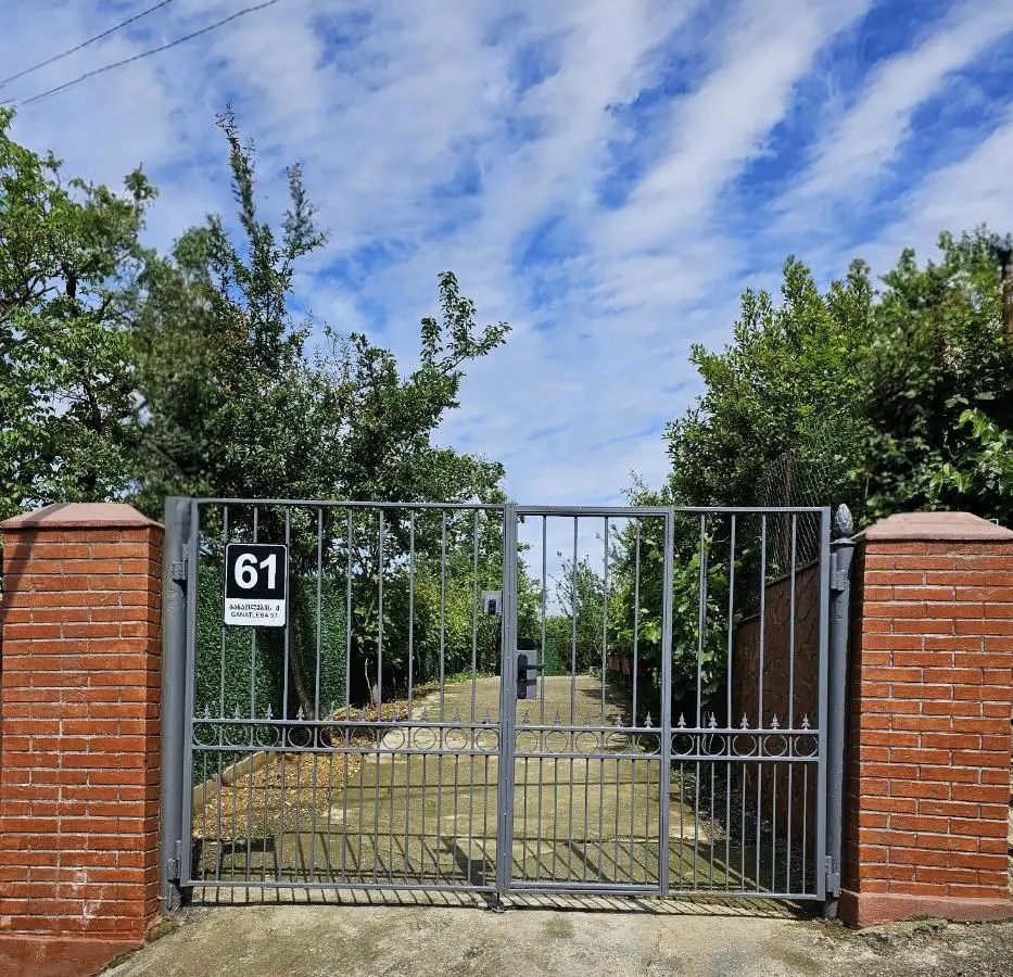 HillTop Guest House Kutaisi