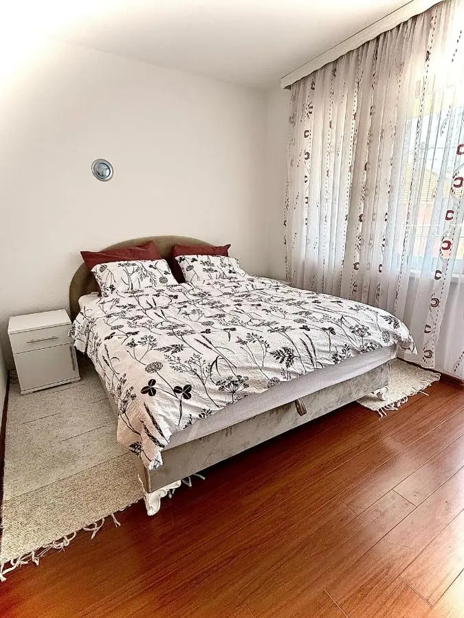 Apartment Merak II
