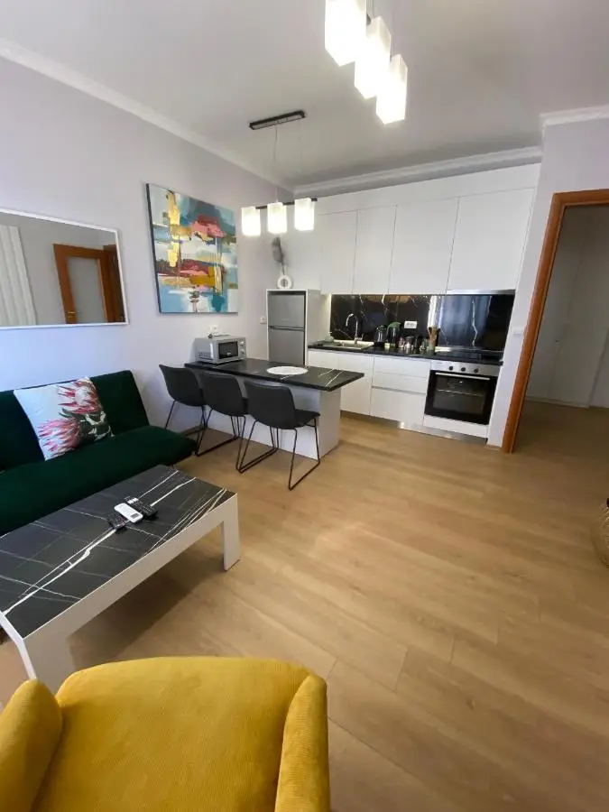 Signature apartment 11