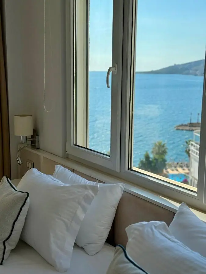 Limani Deluxe Apartments