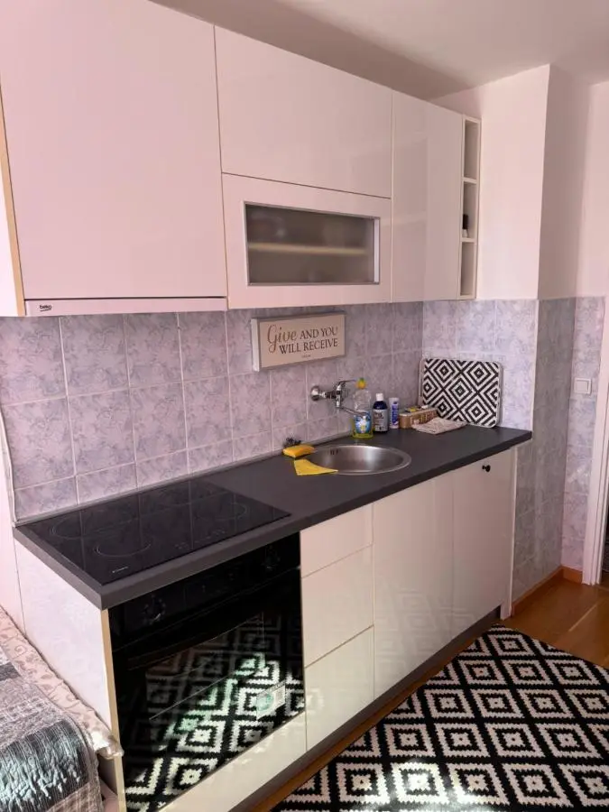 Linden Alley Retreat Sarajevo with free parking