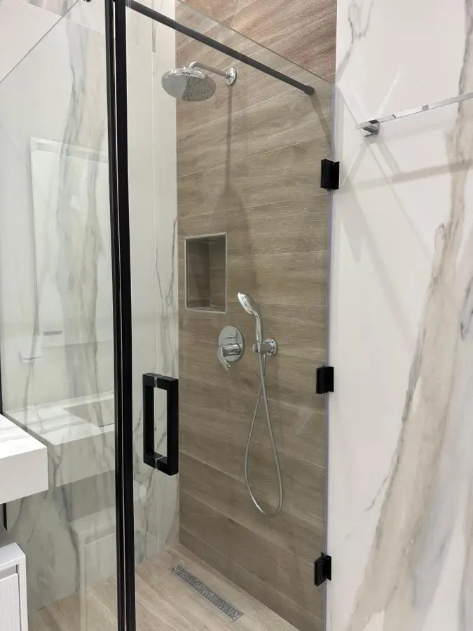 Hera Tirana Suite Deluxe