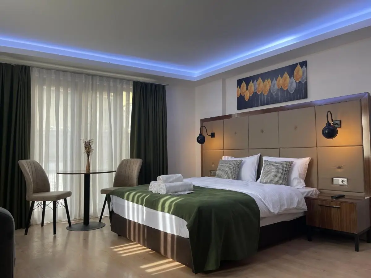 Elegance Suites