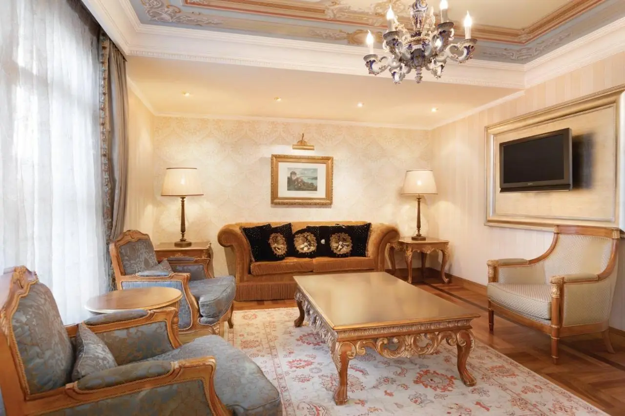 Crowne Plaza Istanbul - Old City by IHG