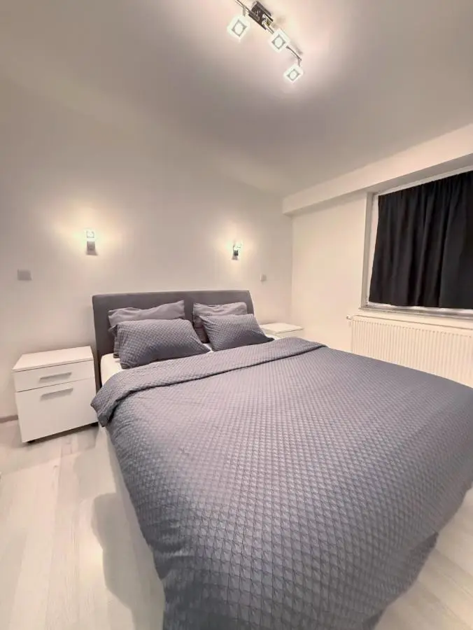 Apartment Azra