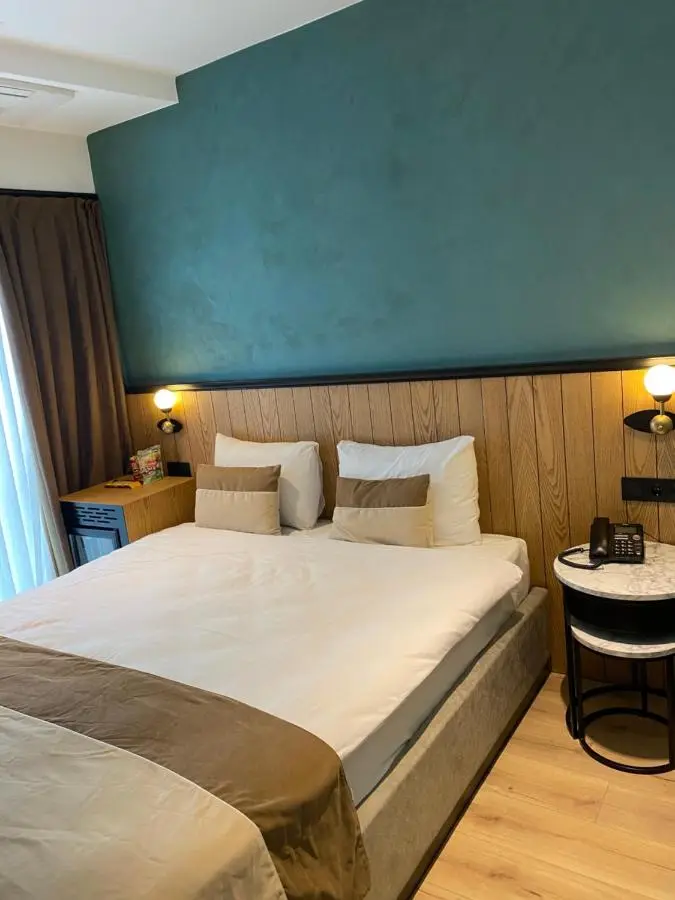 Fragments Hotel