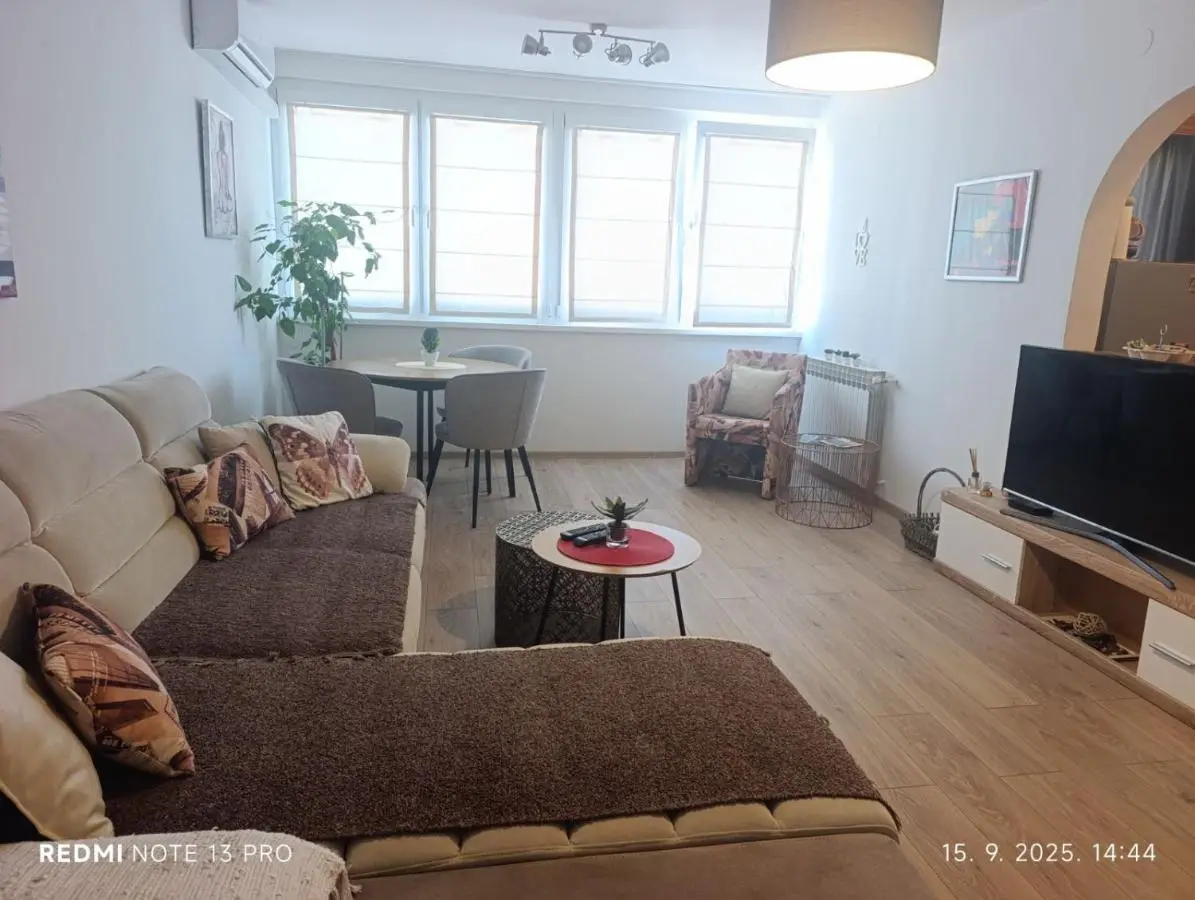 Apartman Zara