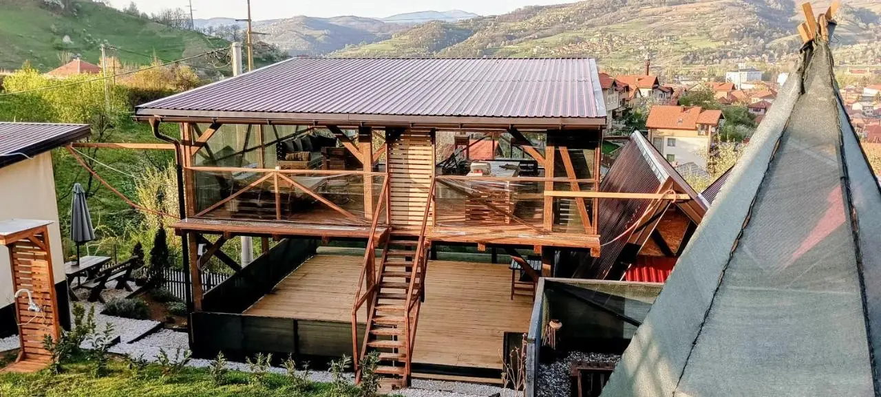 Bosnian Pyramid Glamping
