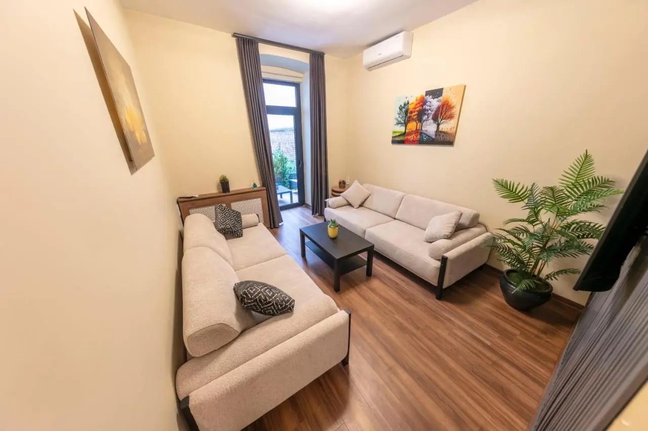 ROYAL TAKSIM SUITES