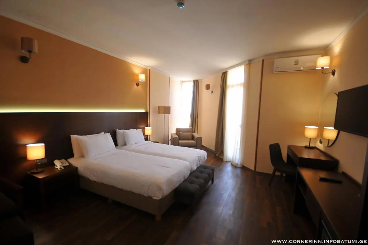 Hotel Corner Inn
