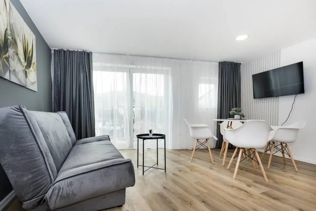 Royal Grey Apartment