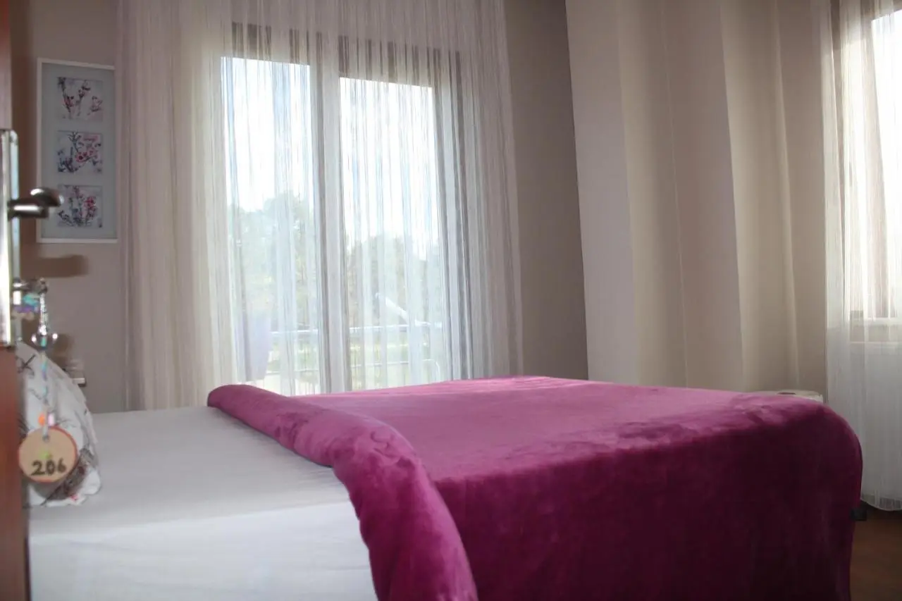 Sapphire Hotel
