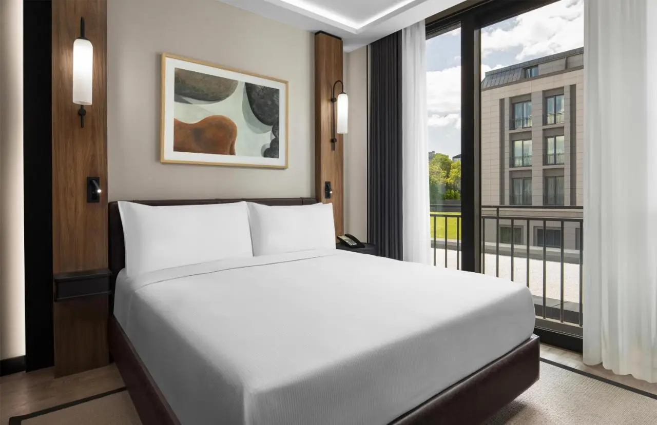 Altunizade Suites Istanbul, Curio Collection By Hilton