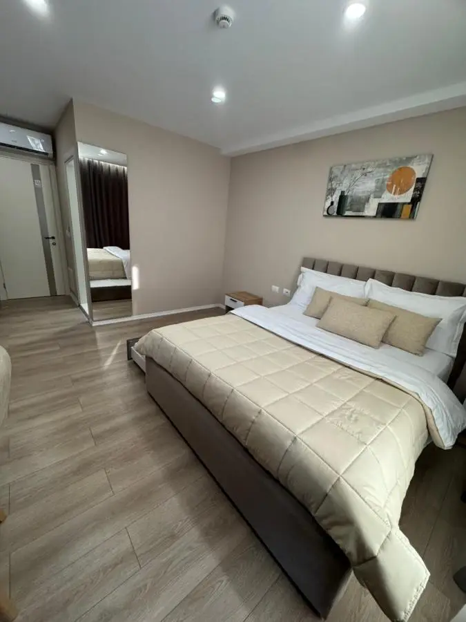 RoRa Studio Apartments