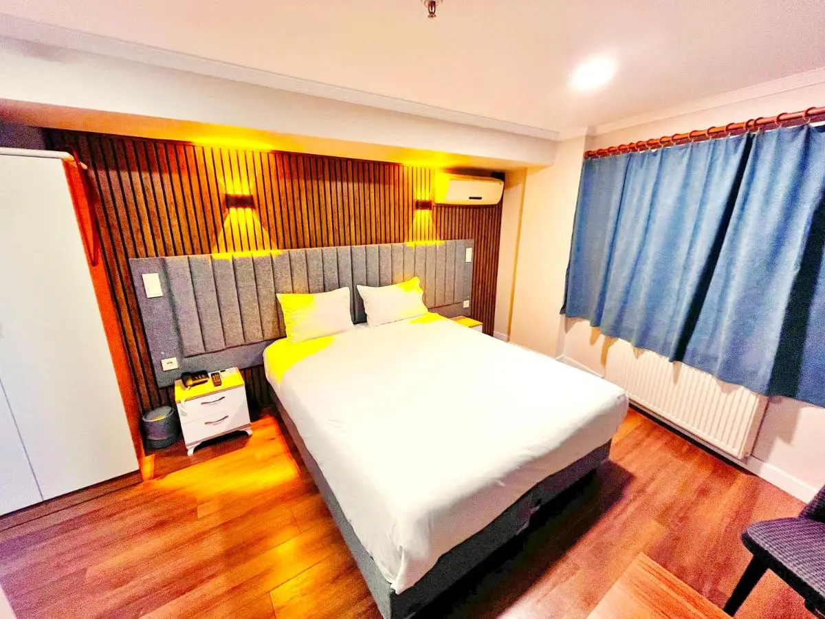 Naila Hotel