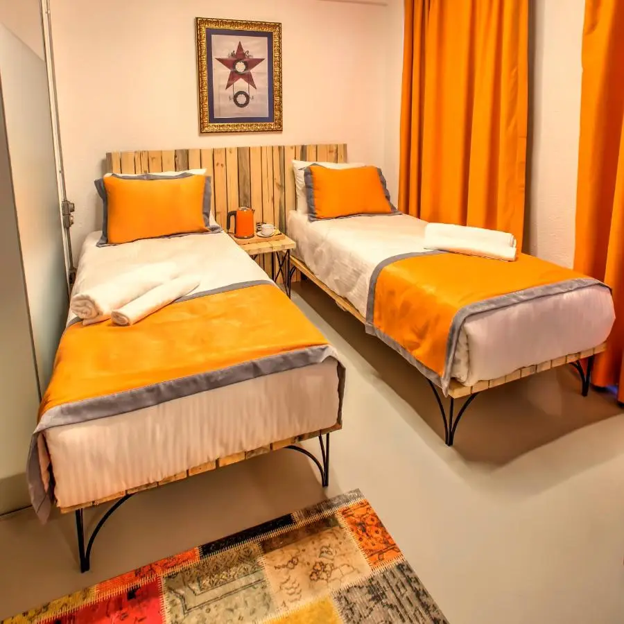 Vavien Hotel