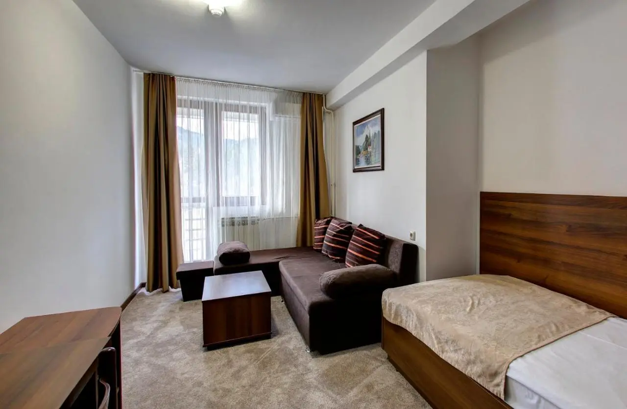 Hotel Damis