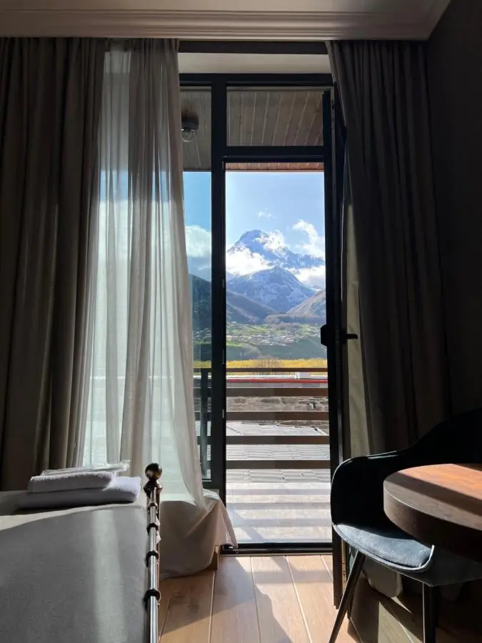 Old District View Hotel kazbegi
