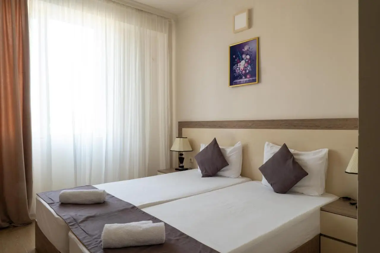 Iveria Elli Hotel