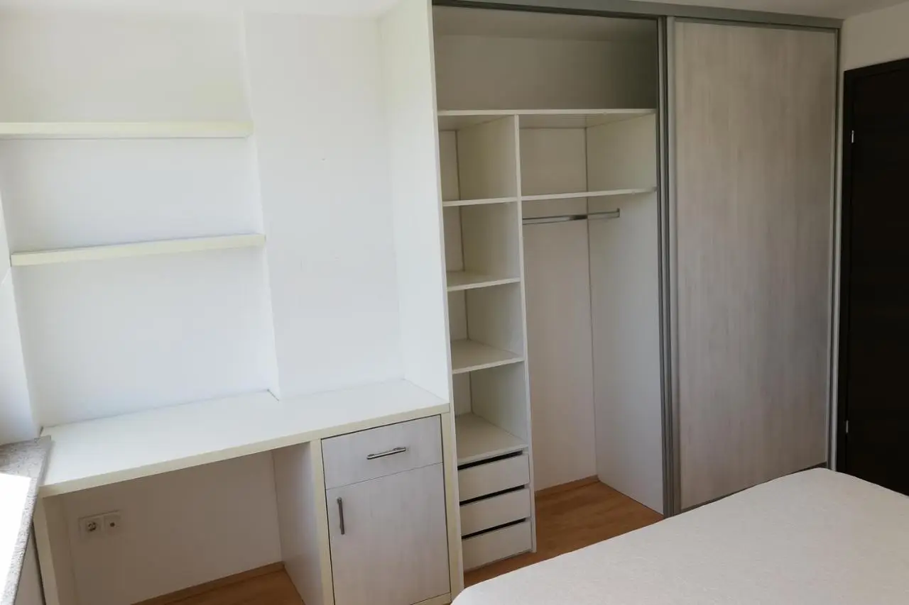 Green Riverside Apartment